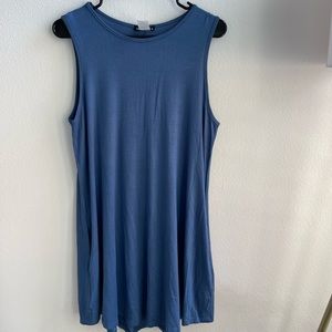 Heimish USA Stretch Dress with Button Back Details + Pockets - Size M